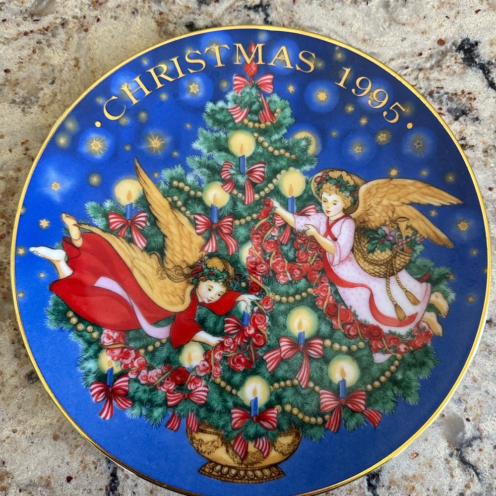 Avon Blue and Red Holiday Decor Plate